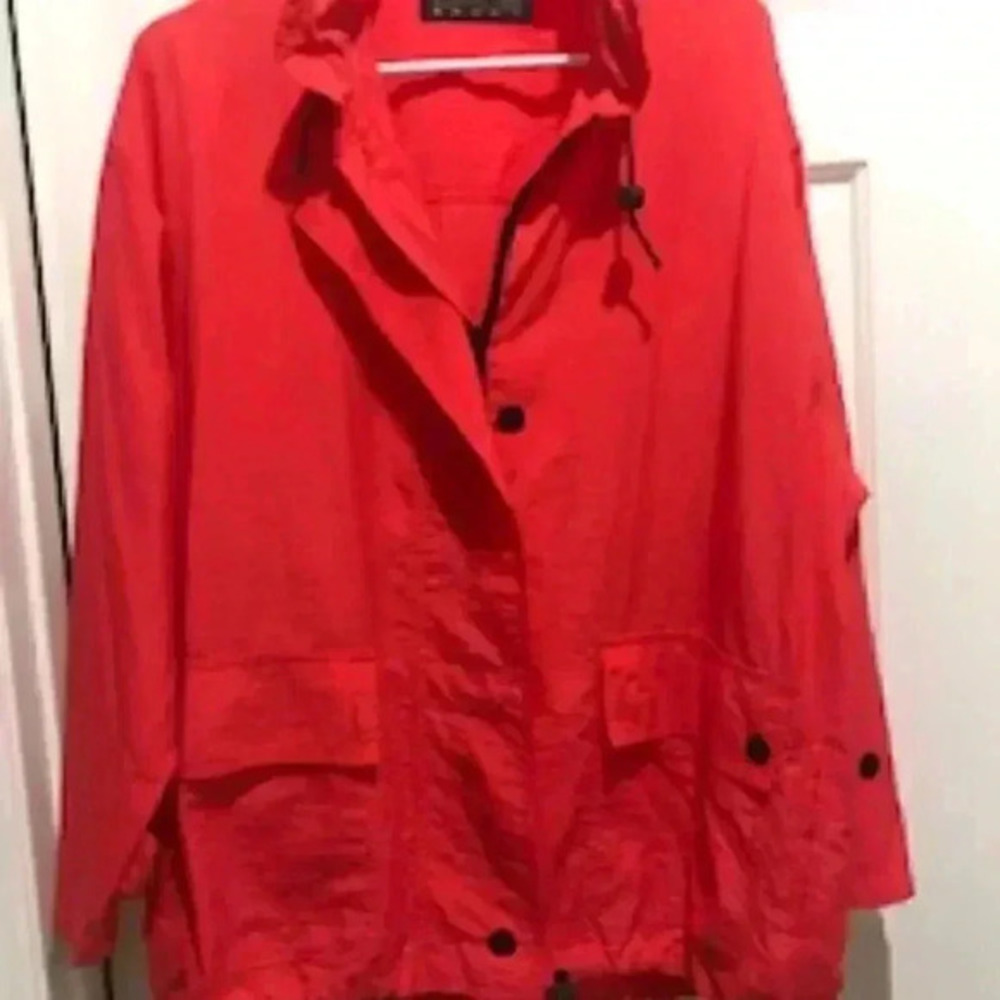 Chaus Sport Red‎ Nylon Windbreaker With hood  Men’s Size Large Zip front - Picture 9 of 12